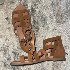 Steve Madden zipper back sandals